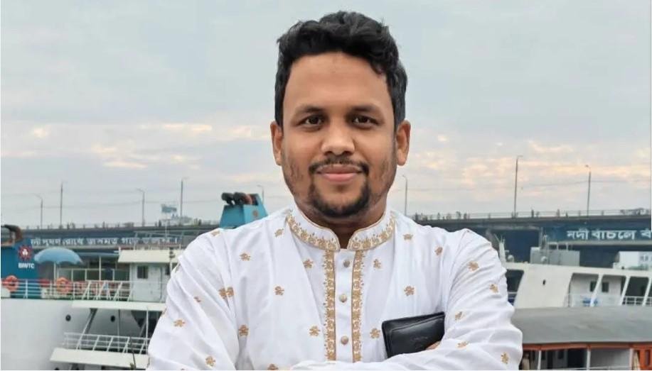 প্রধানমন্ত্রীর মানহানি: লক্ষ্মীপুরে শ্রমিকশক্তির নেতাকে জেলগেটে জিজ্ঞাসাবাদের নির্দেশ
